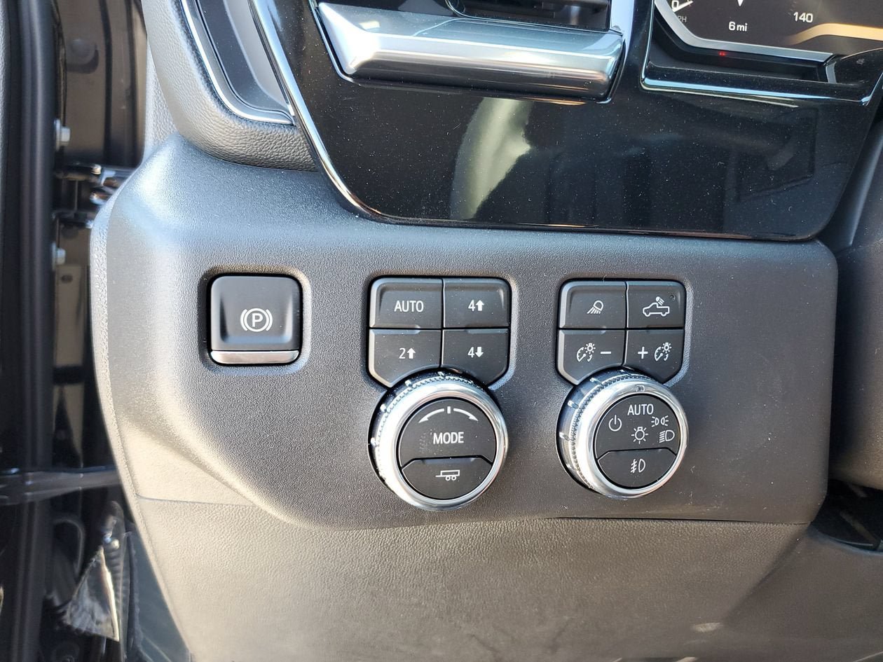 New 2026 GMC Sierra 1500 SLT w/ SLT Premium Plus Package AWD/4WD image 32