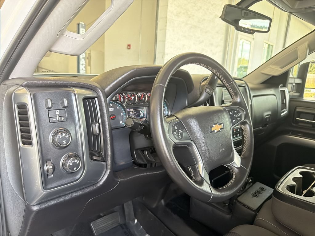 Certified 2015 Chevrolet Silverado 3500 LT AWD/4WD image 11