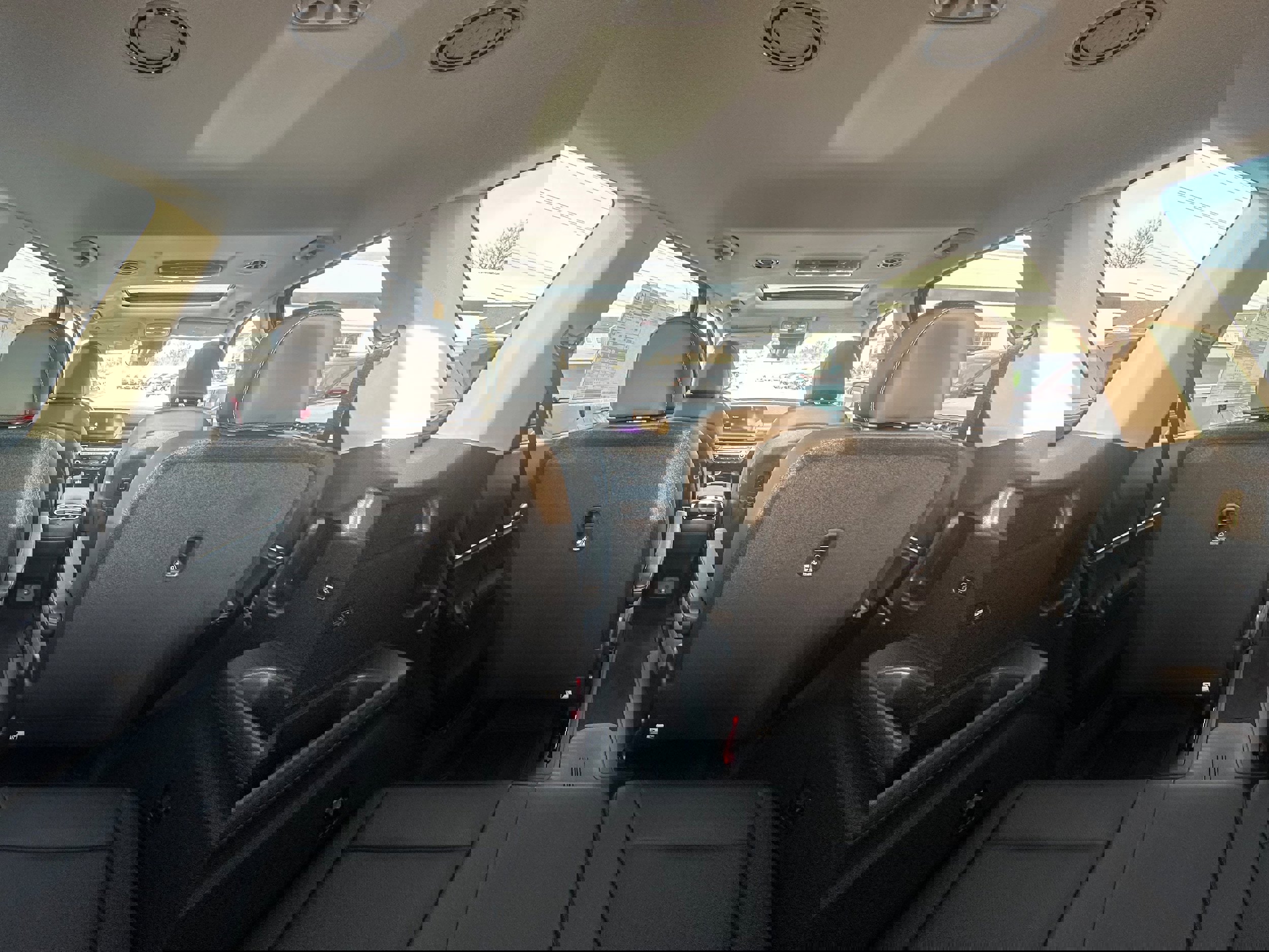 New 2025 Kia Telluride S image 12