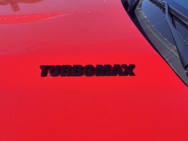 New 2026 Chevrolet Silverado 1500 Custom w/ Turbomax Blackout Package AWD/4WD image 13