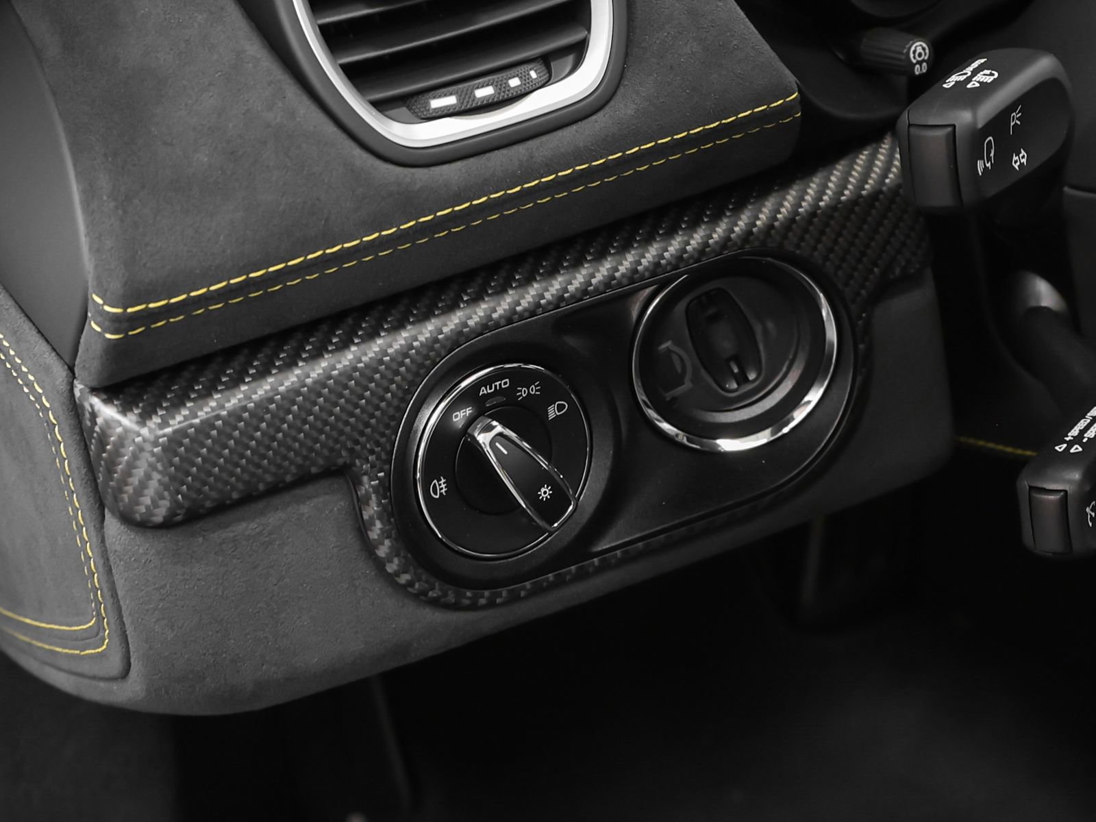 Certified 2025 Porsche 718 Boxster Spyder RS RWD image 54