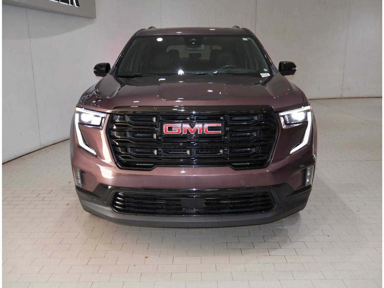 Used 2025 GMC Acadia Elevation w/ Super Cruise Package AWD/4WD image 9