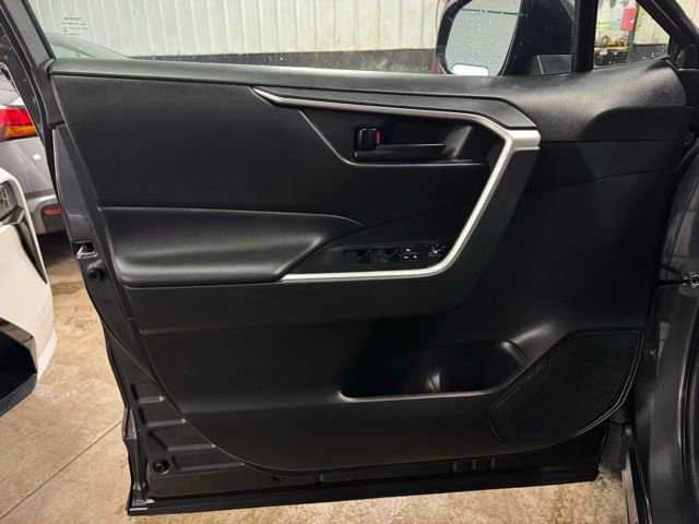 Used 2024 Toyota RAV4 LE image 10