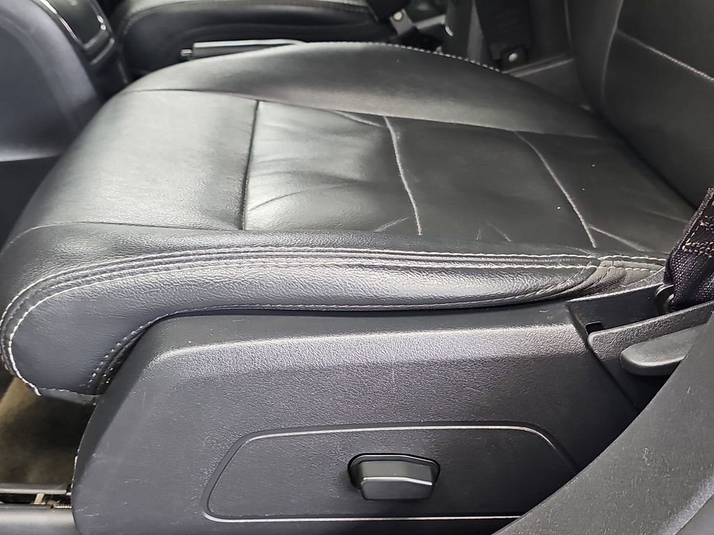 Used 2016 Jeep Patriot High Altitude AWD/4WD image 25