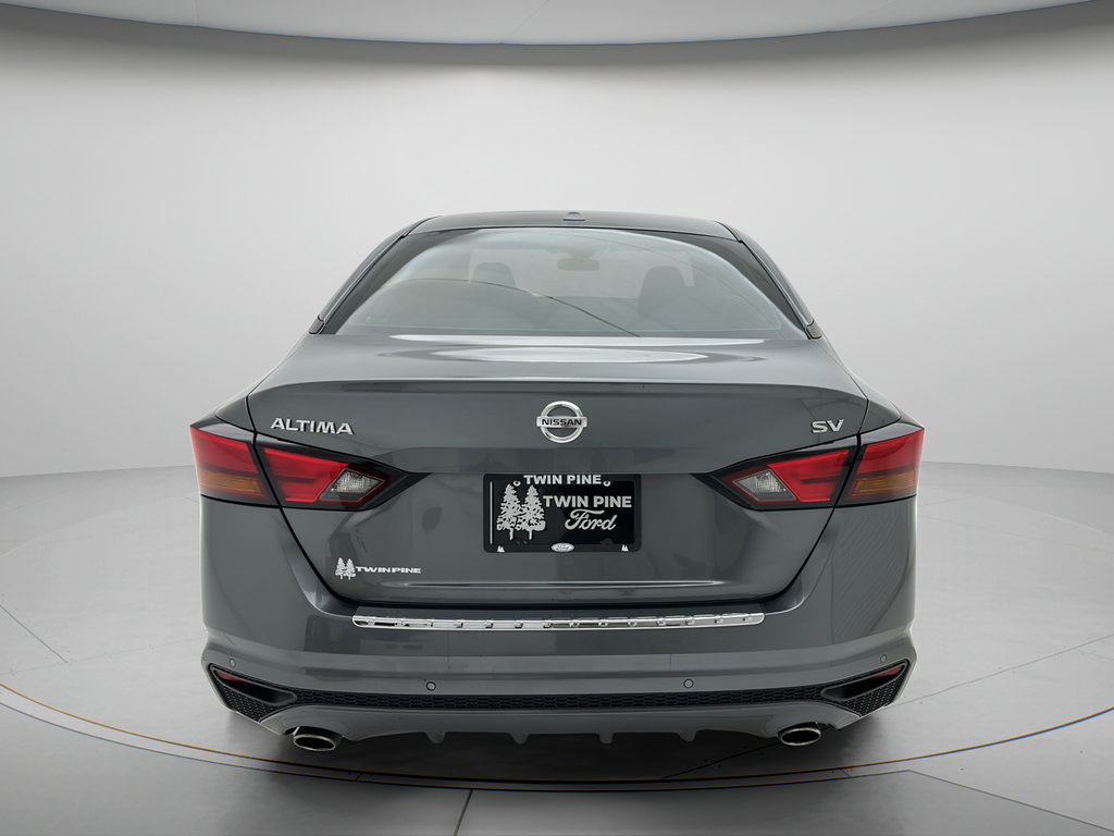 Used 2021 Nissan Altima 2.5 SV w/ SV Premium Package FWD image 6