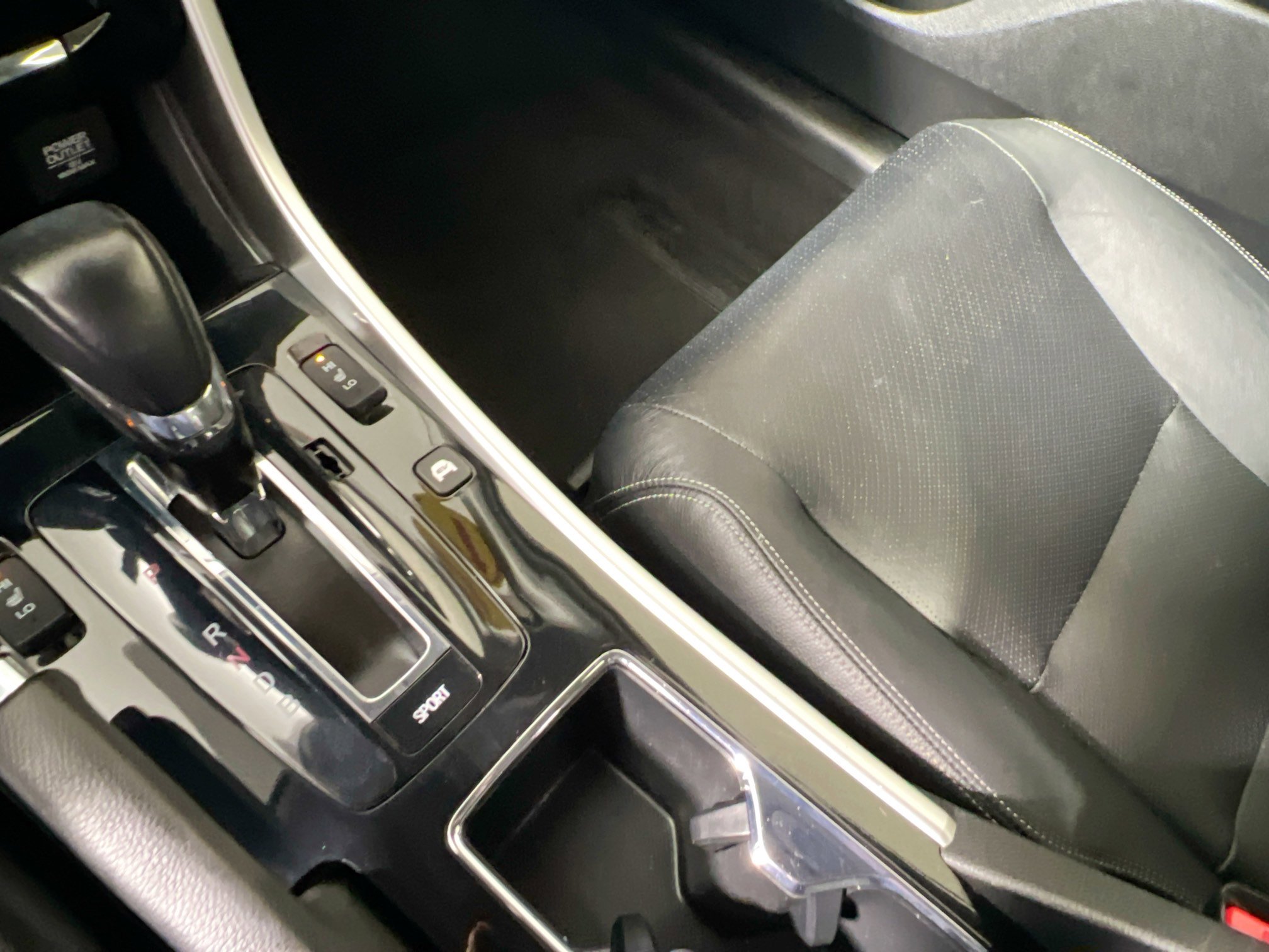 Used 2017 Honda Accord Touring image 26