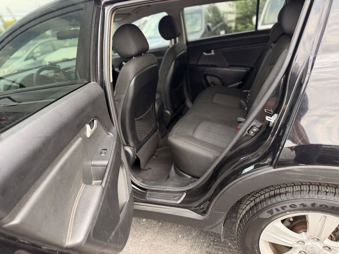 Used 2012 Kia Sportage LX FWD image 21