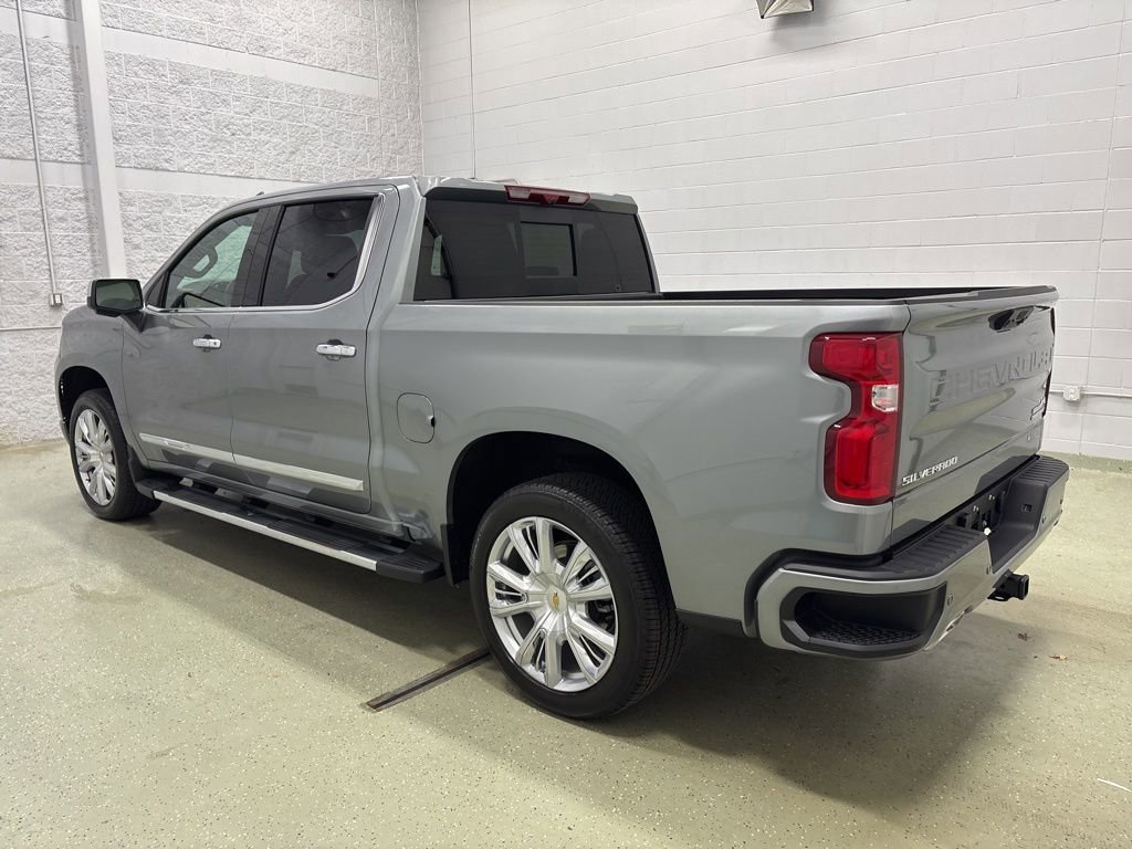 Used 2025 Chevrolet Silverado 1500 High Country w/ High Country Premium Package image 5