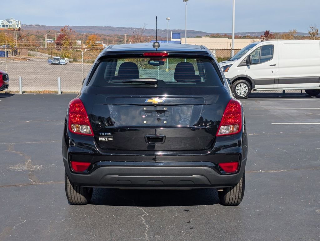 Used 2020 Chevrolet Trax LS image 8