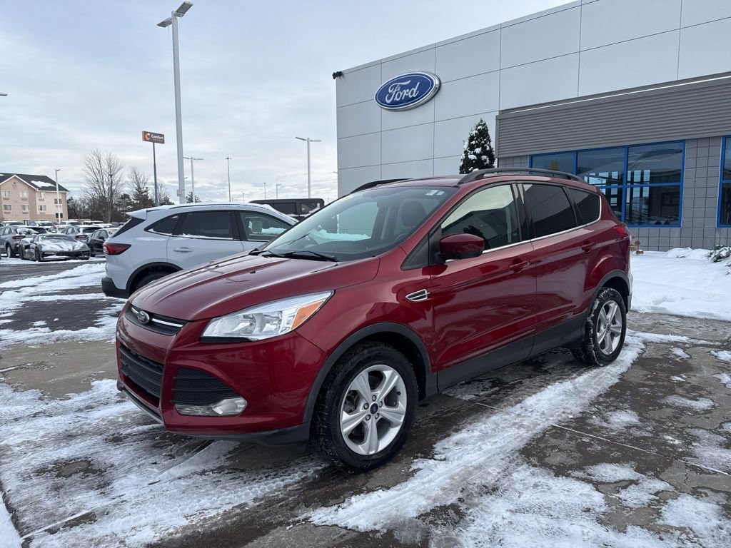 Used 2014 Ford Escape SE w/ Equipment Group 201A image 2