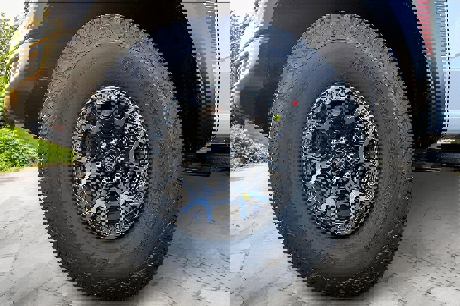 New 2025 Ford F150 Raptor w/ Equipment Group 803A Raptor R image 11