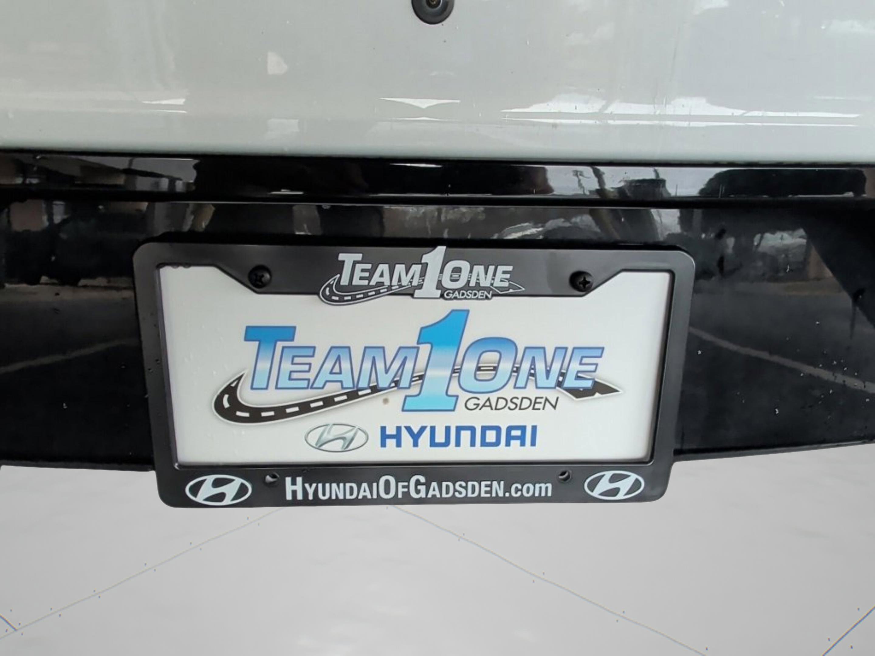 Used 2017 Jaguar XJ R-Sport image 18