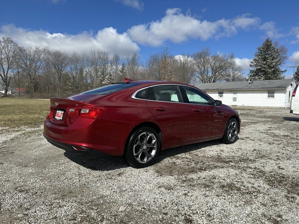 New 2025 Chevrolet Malibu RS image 4