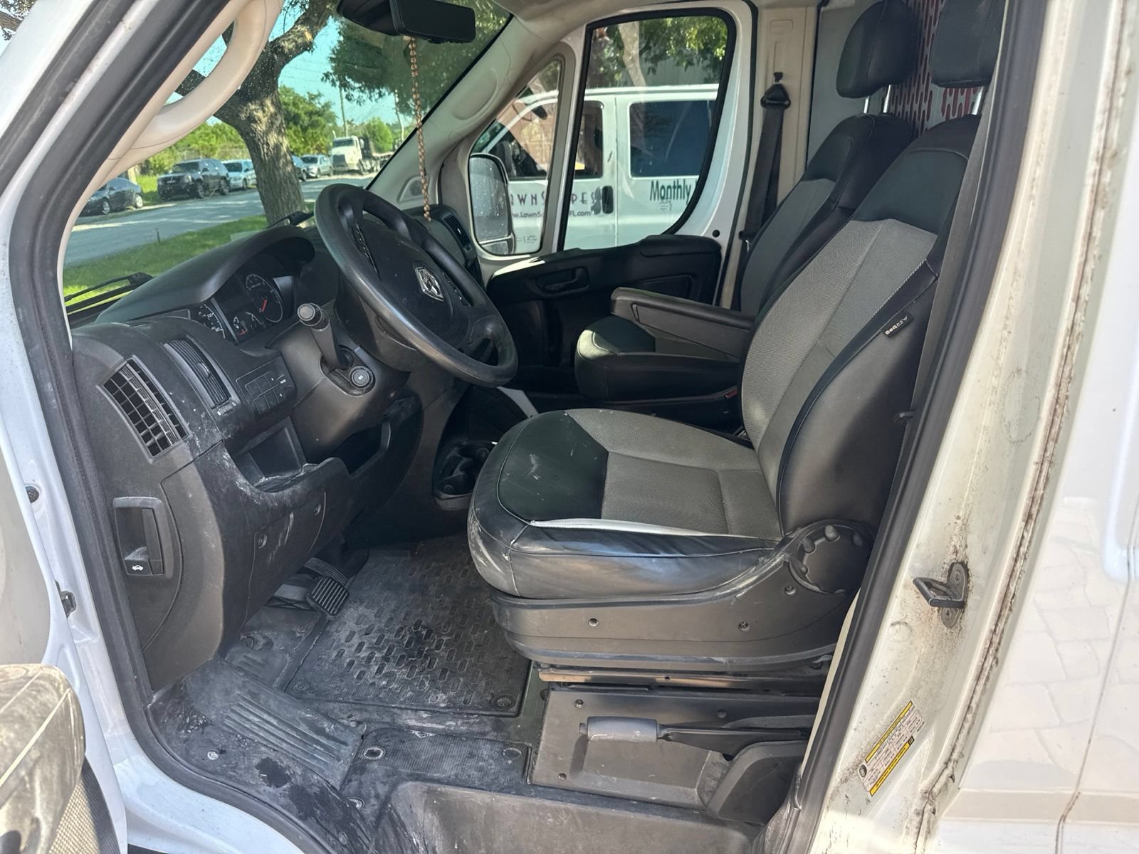 Used 2021 RAM ProMaster 2500 FWD image 8