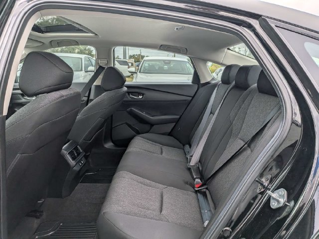 Used 2025 Honda Accord SE image 12