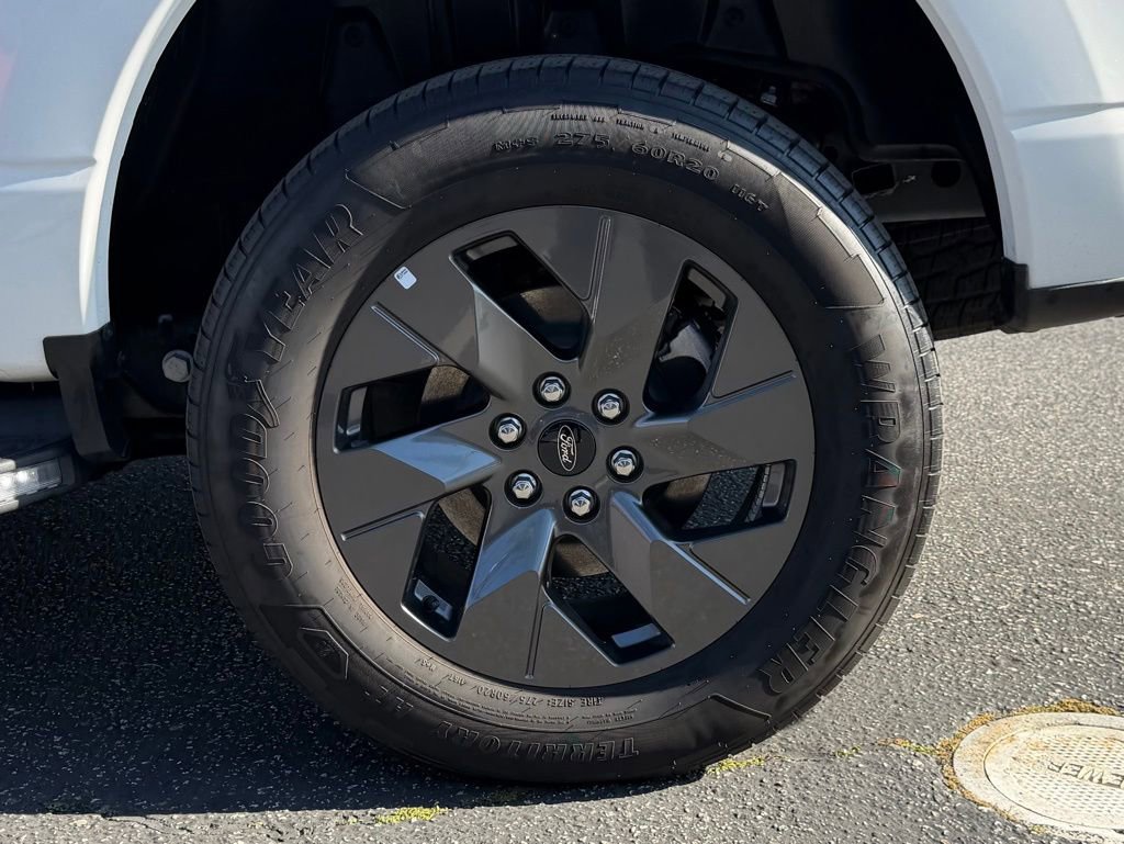 Certified 2023 Ford F150 Lightning Lariat w/ Equipment Group 511A High image 13