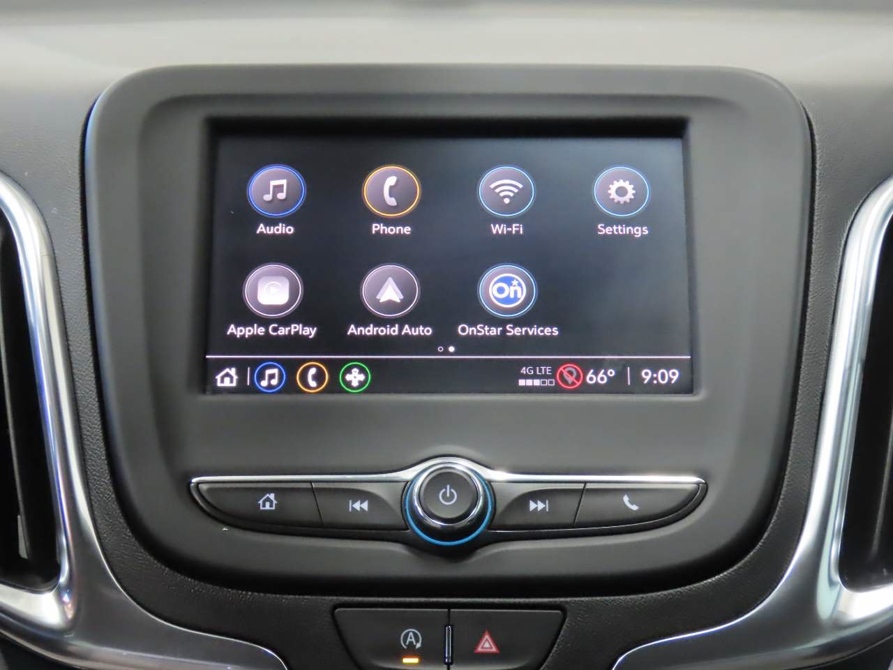 Used 2024 Chevrolet Equinox LS FWD image 12