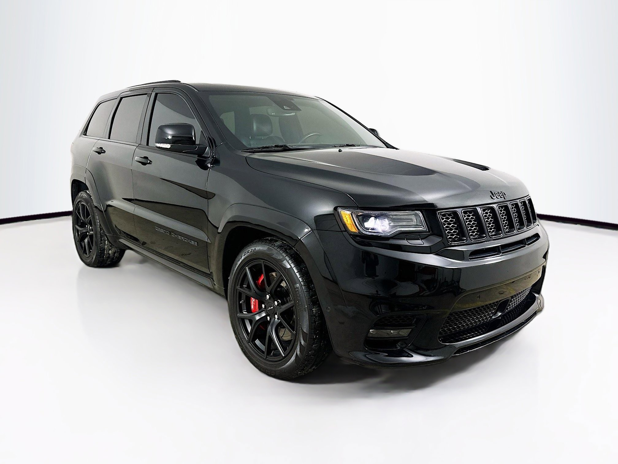 Certified 2021 Jeep Grand Cherokee SRT image 3