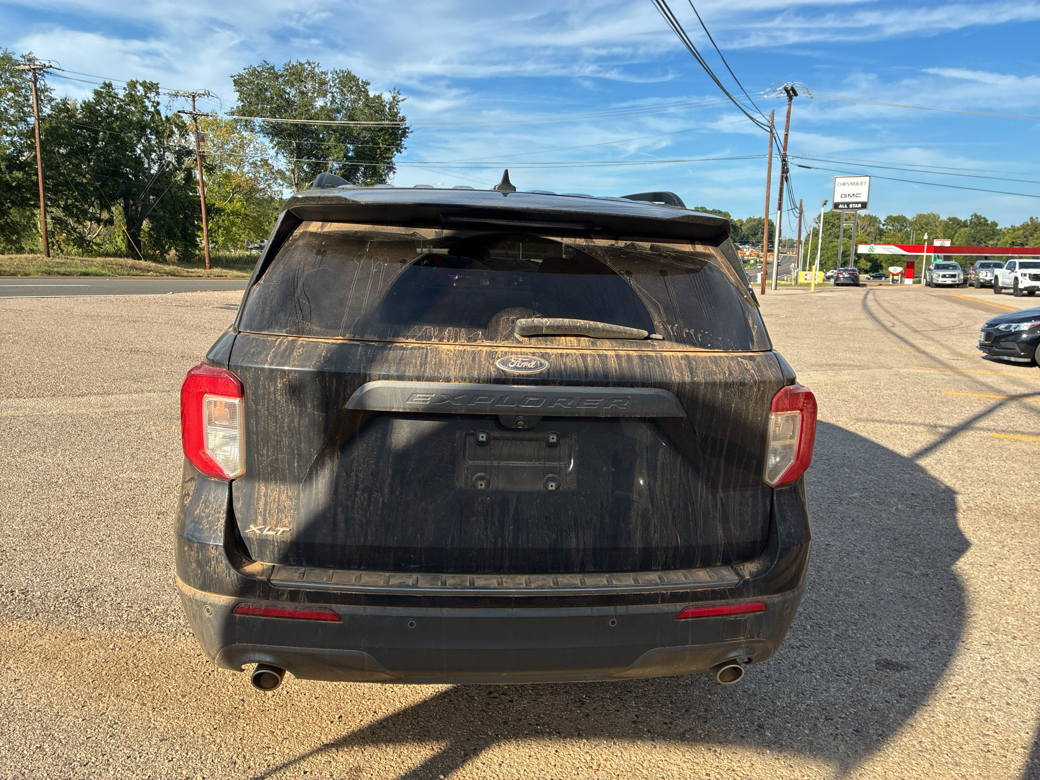 Used 2021 Ford Explorer XLT w/ Equipment Group 202A RWD image 10