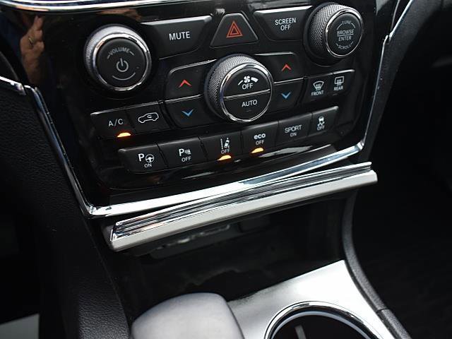 Used 2019 Jeep Grand Cherokee Trailhawk w/ Trailhawk Luxury Group image 28