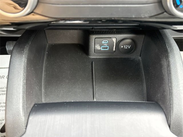 Used 2022 Ford Escape S image 32