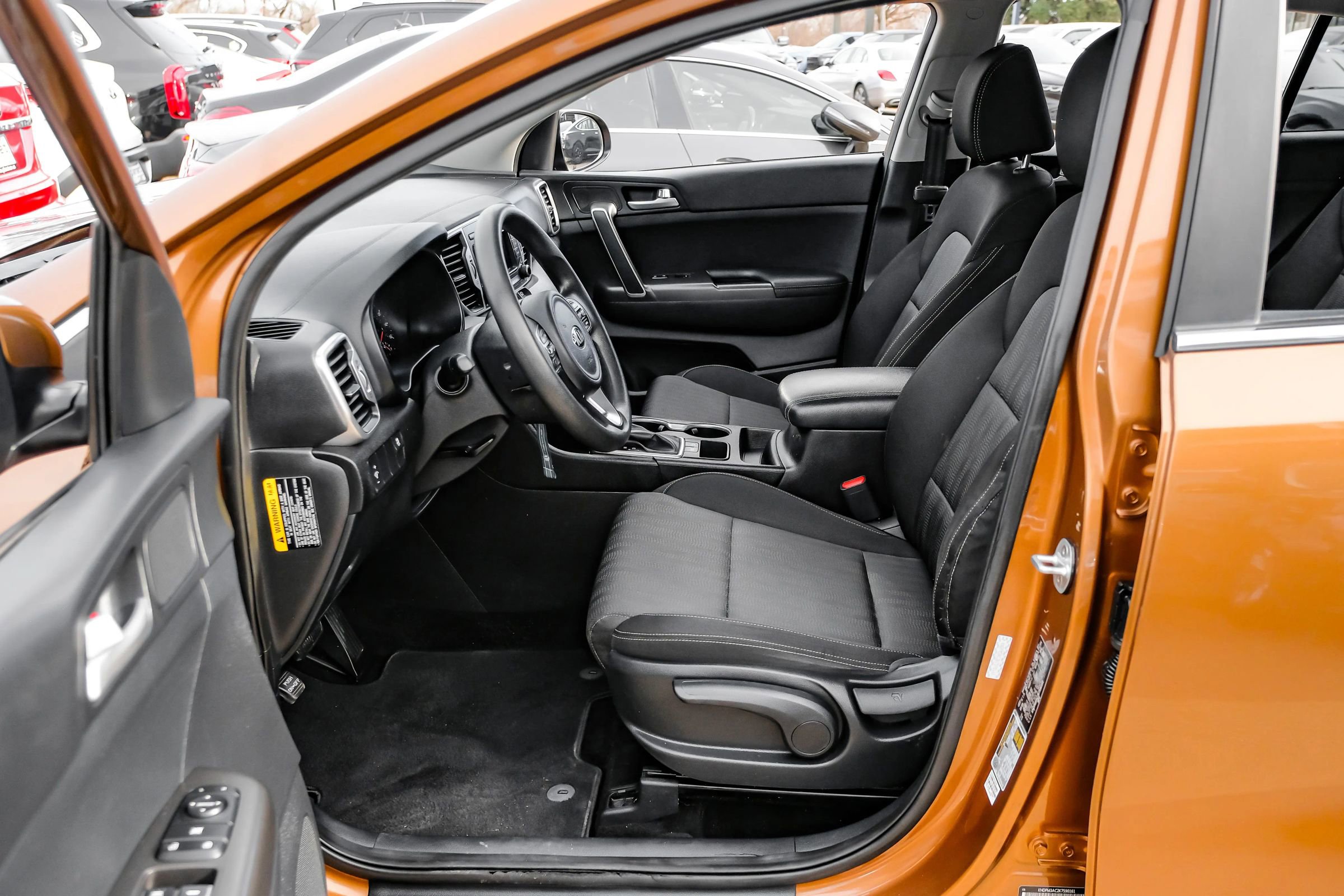 Used 2019 Kia Sportage LX image 4