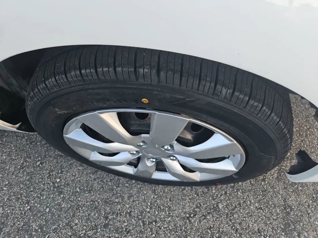 Used 2012 Scion xB image 25