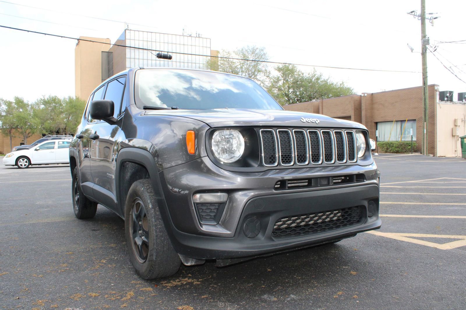 Used 2021 Jeep Renegade Sport image 23