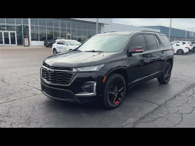 Used 2023 Chevrolet Traverse Premier w/ Redline Edition AWD/4WD image 4