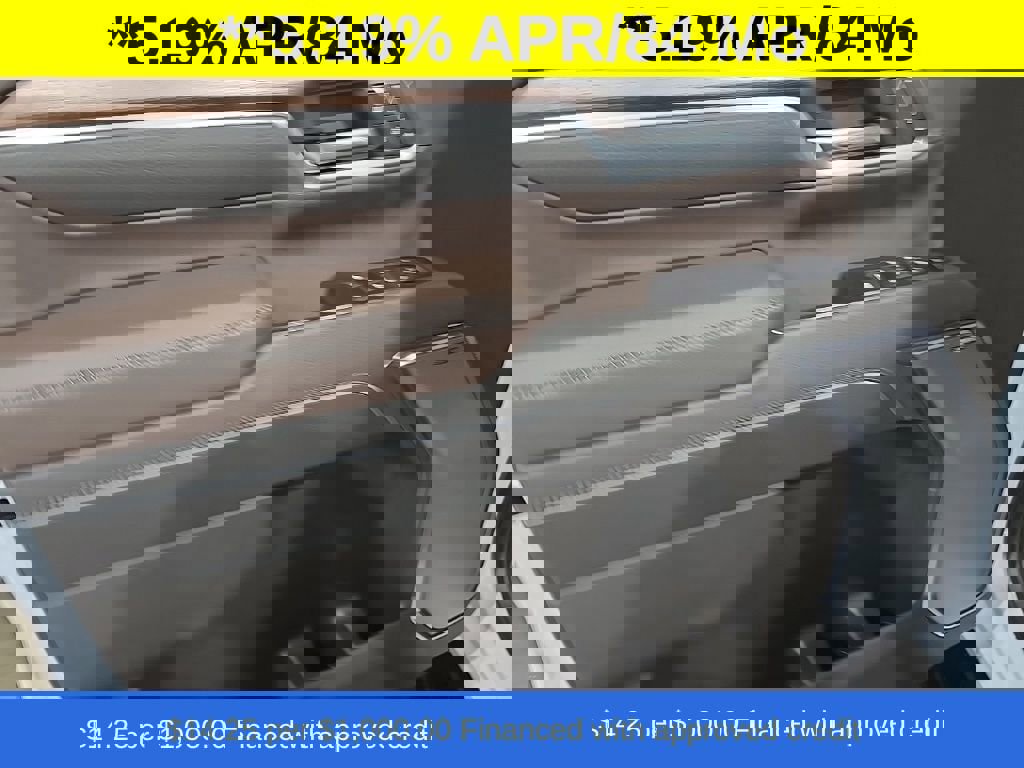 New 2026 GMC Sierra 3500 Denali w/ Denali Reserve Package image 17