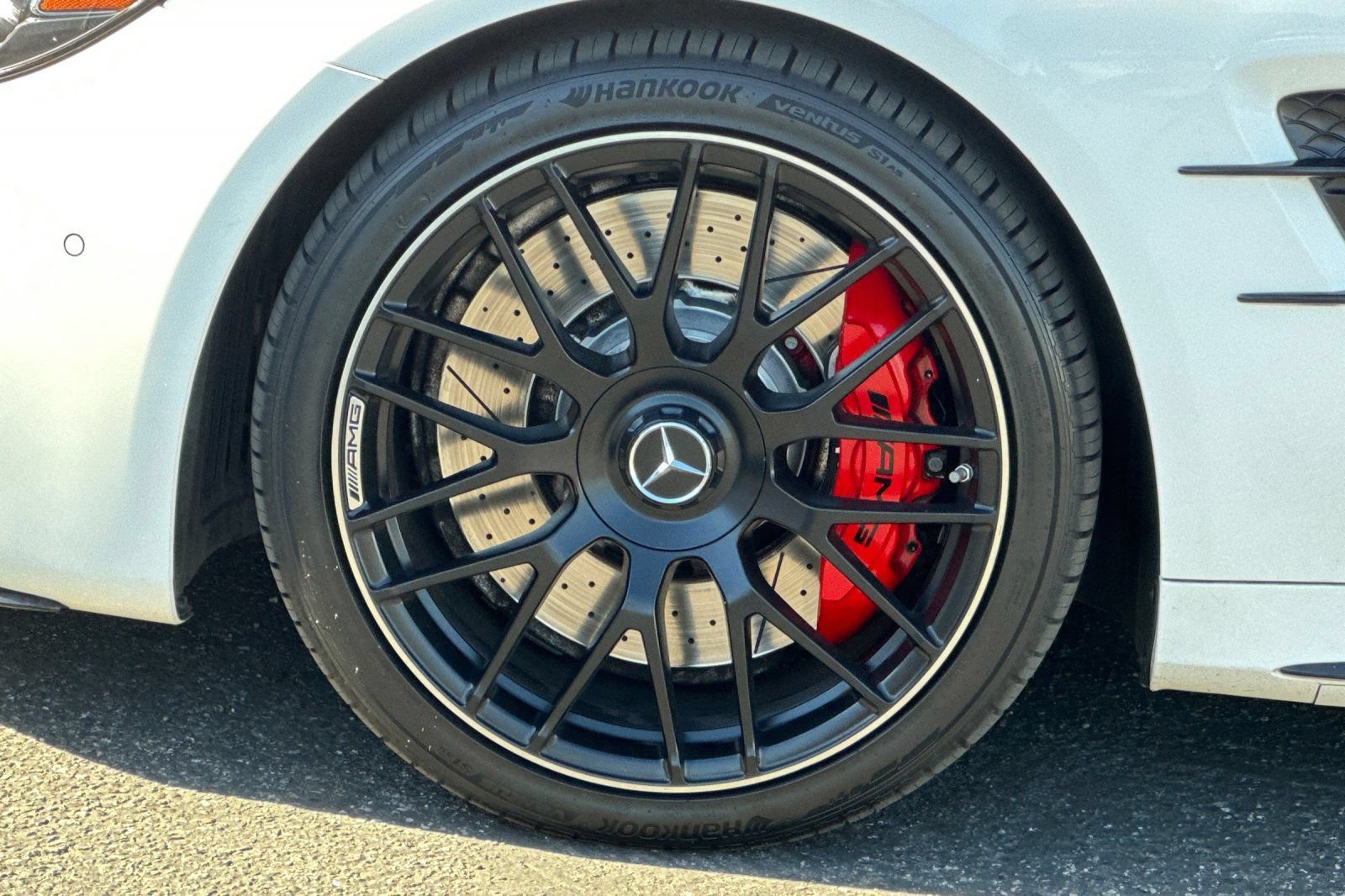 Used 2017 Mercedes-Benz SL 63 AMG image 25