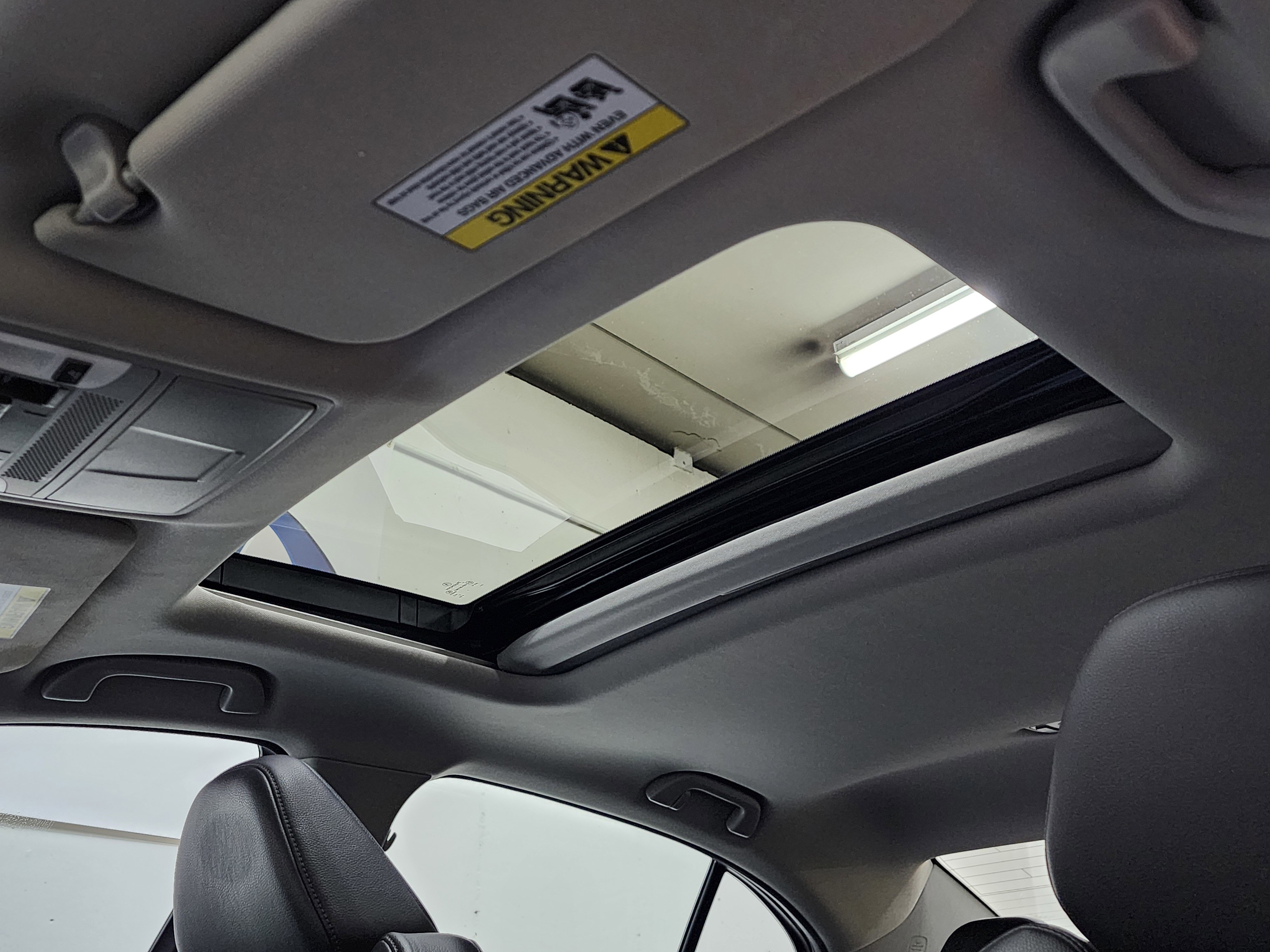 Used 2017 Acura TLX V6 image 23