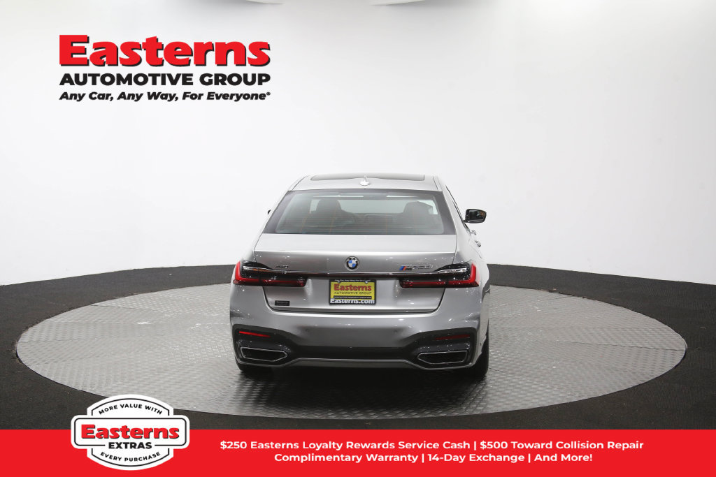 Used 2020 BMW 750i xDrive w/ Executive Package AWD/4WD image 43