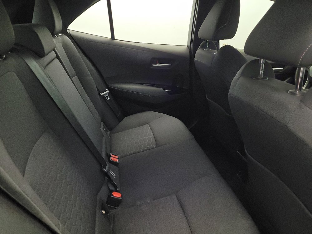 Used 2021 Toyota Corolla SE w/ SE Preferred Package FWD image 19