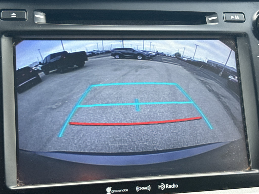 Used 2019 Toyota Highlander Plus AWD/4WD image 19