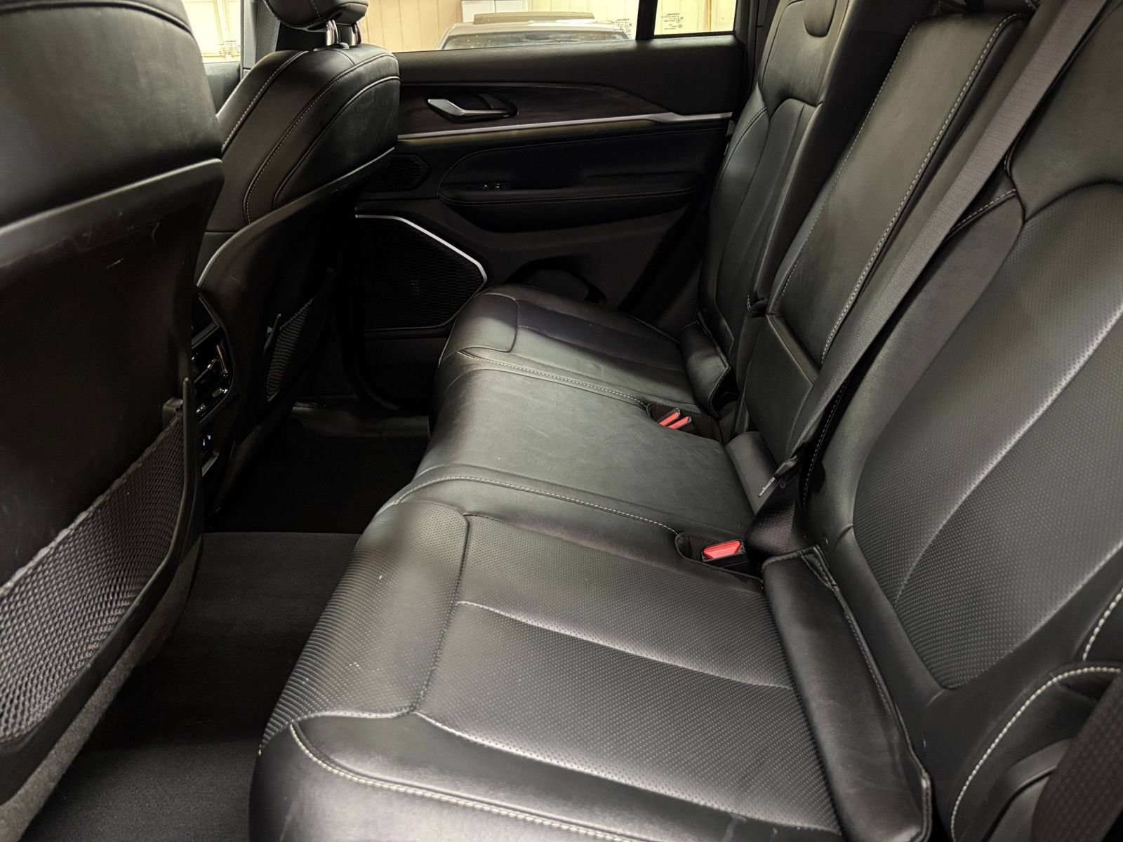 Used 2026 Jeep Grand Cherokee Limited AWD/4WD image 28