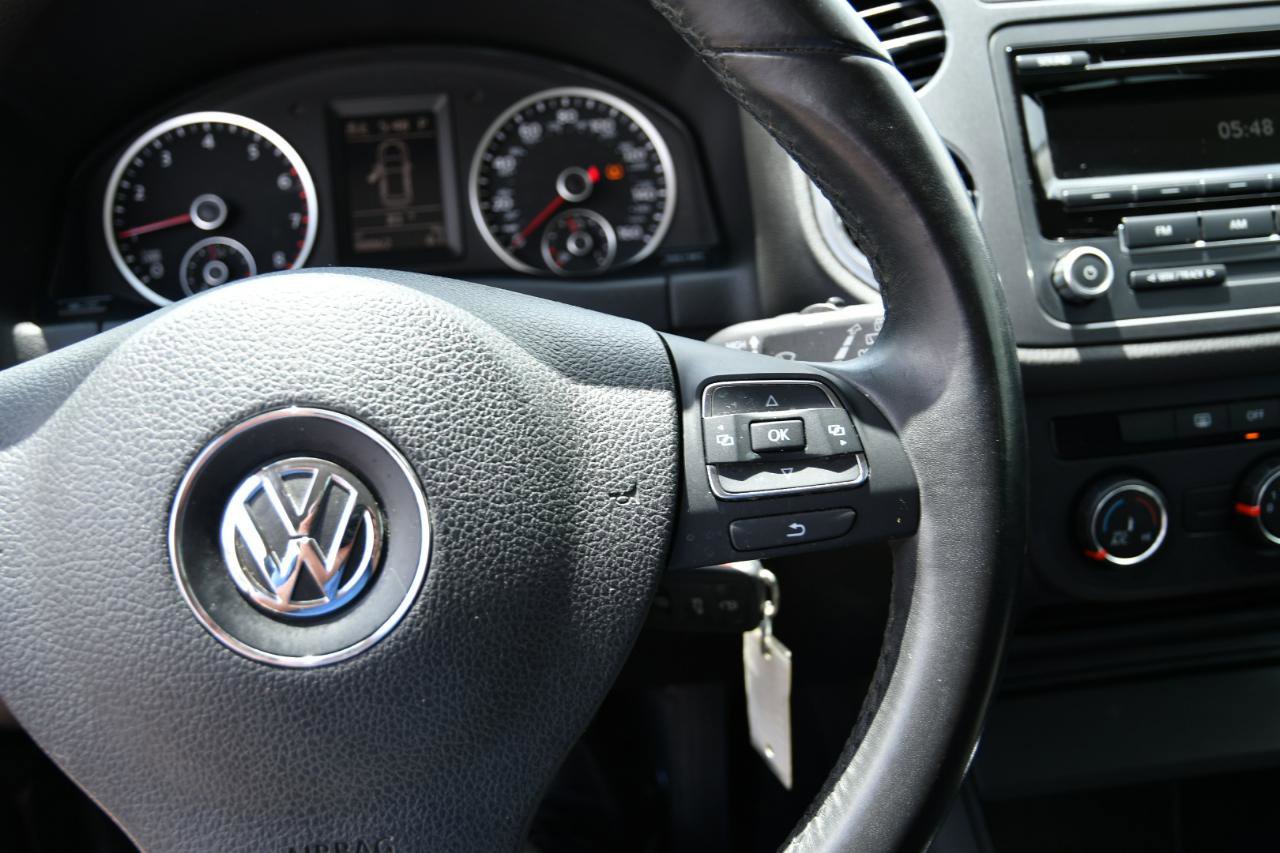 Used 2014 Volkswagen Tiguan S FWD image 10