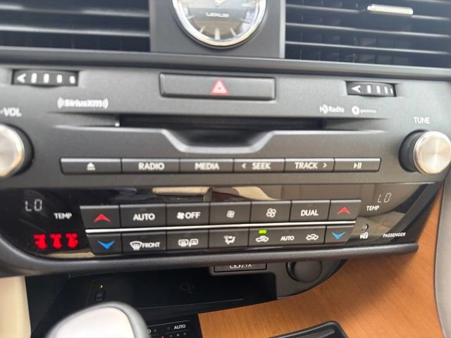 Used 2022 Lexus RX 350 AWD w/ Premium Package image 17