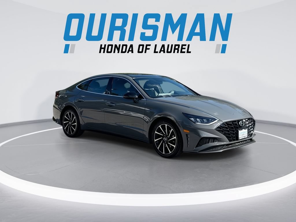 Used 2020 Hyundai Sonata SEL Plus w/ Tech Package FWD image 2