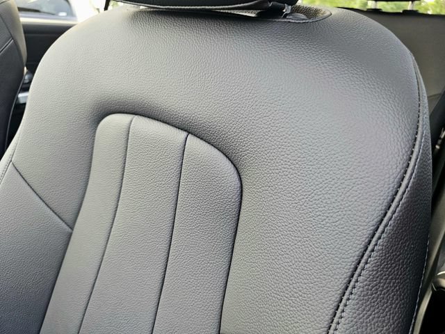 New 2026 Mercedes-Benz GLB 250 4MATIC image 21