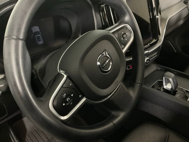 Certified 2023 Volvo XC60 B5 Core w/ Climate Package image 20