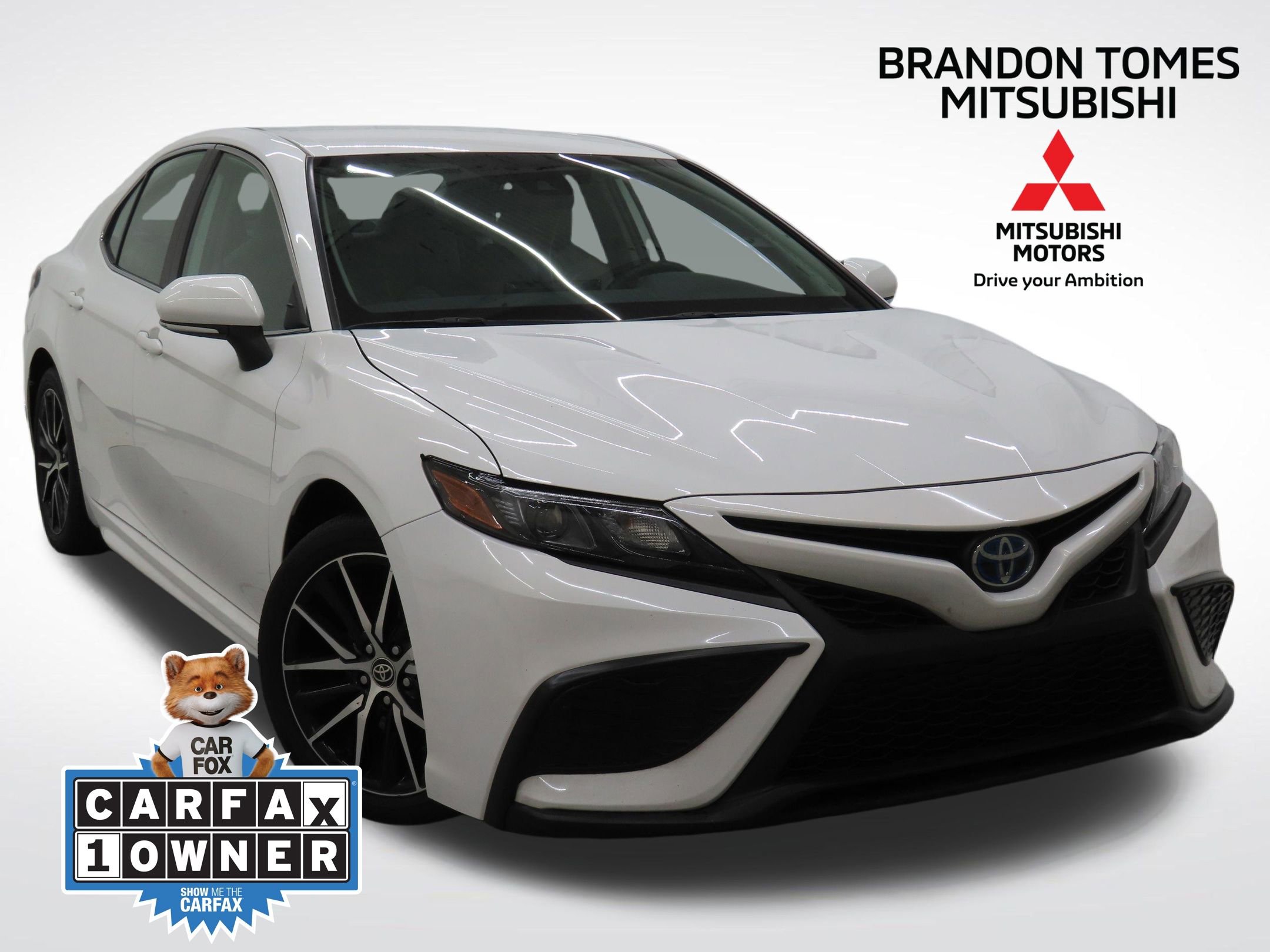 Used 2024 Toyota Camry SE