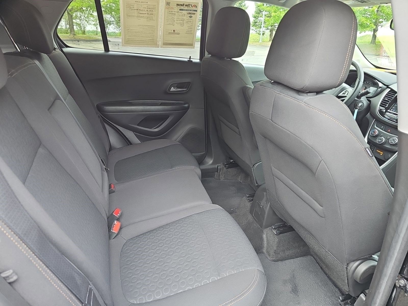 Used 2022 Chevrolet Trax LS w/ Tint and Cruise Package AWD/4WD image 16