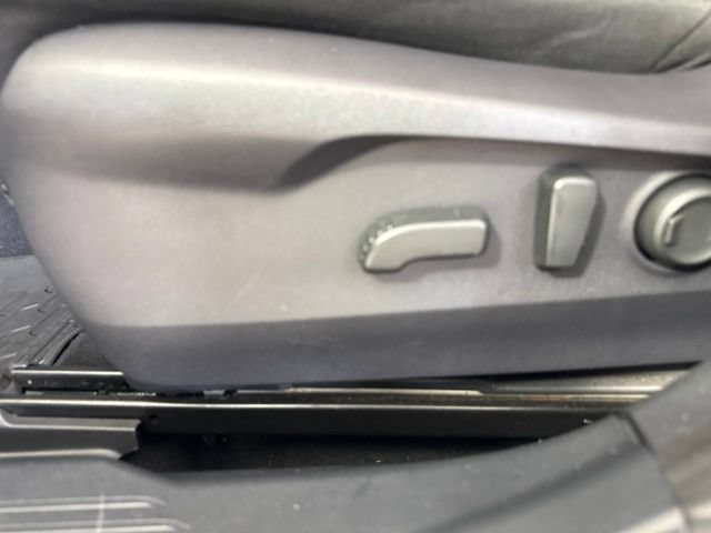 Used 2020 Subaru Outback Premium AWD/4WD image 14