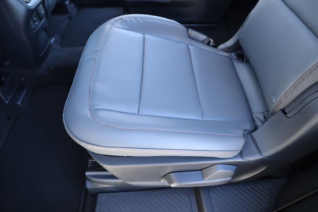 New 2026 Ford Explorer Active w/ Active Comfort Package image 13