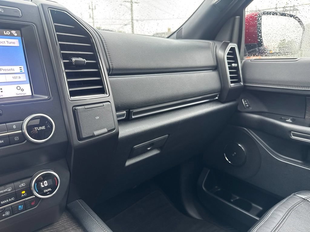 Used 2019 Ford Expedition Limited AWD/4WD image 41