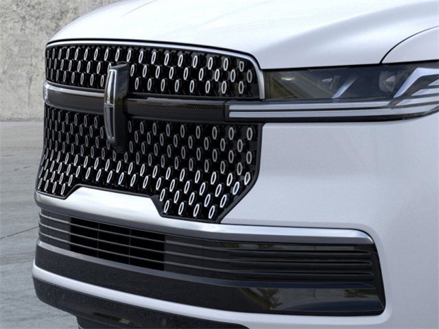 New 2025 Lincoln Navigator L Reserve image 17