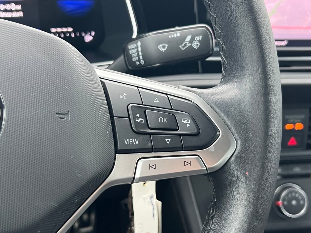 Used 2024 Volkswagen Jetta Sport image 15