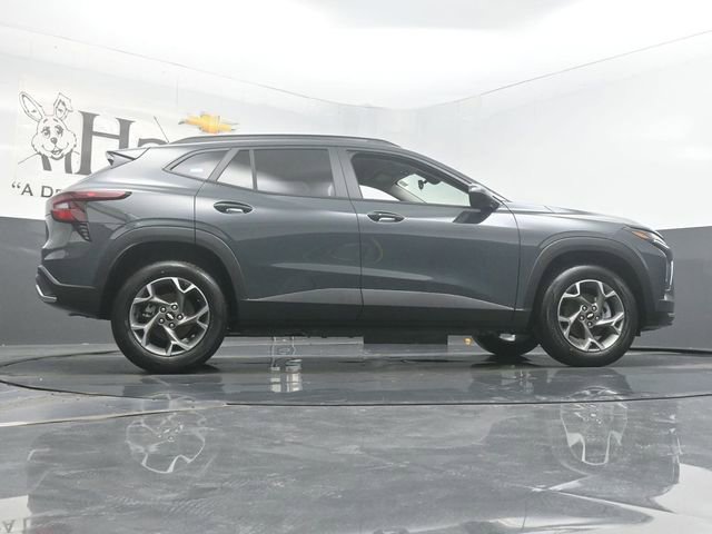 New 2026 Chevrolet Trax LT w/ Driver Confidence Package image 31