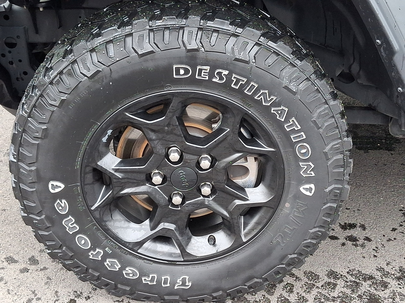 Used 2023 Jeep Wrangler Unlimited w/ Cold Weather Group AWD/4WD image 9